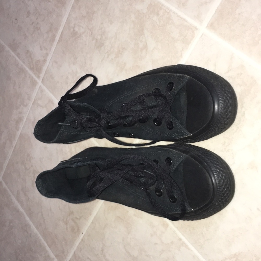 Lightly used converse